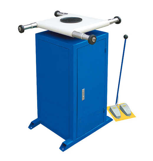 Rotated Sealant-spreading Table